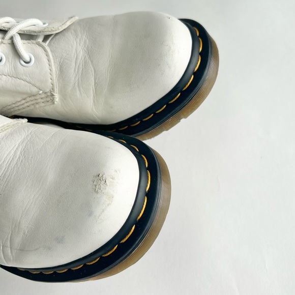 Dr. Martens 1460 Pascal White Genuine Leather Combat Boots size 9 - Picture 14 of 15